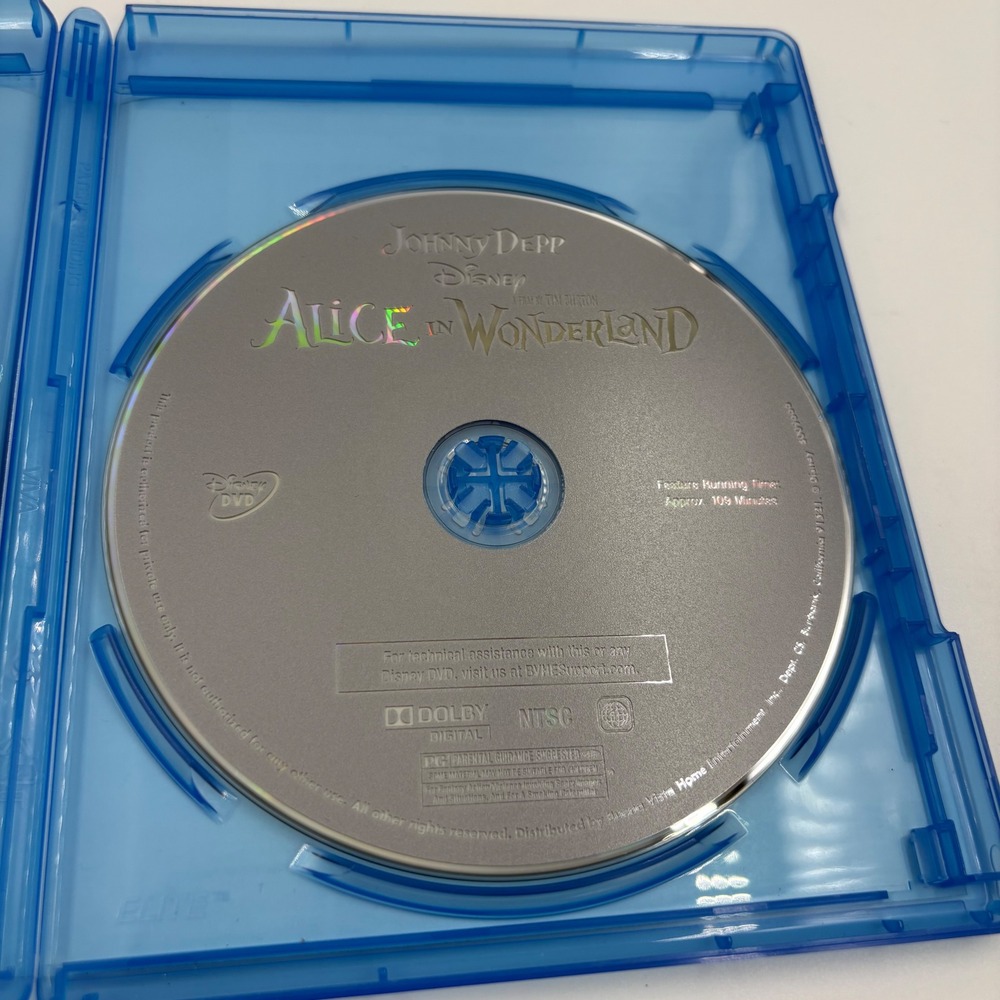 Disney Alice in Wonderland 3D Blu-ray DVD - Picture 7 of 8